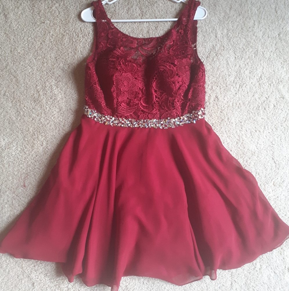 Womens homecoming dress